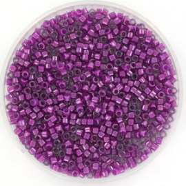 xantres-miyuki-delica-beads-fuchsia-lined-luster-crystal-1-6-x-1-3-mm